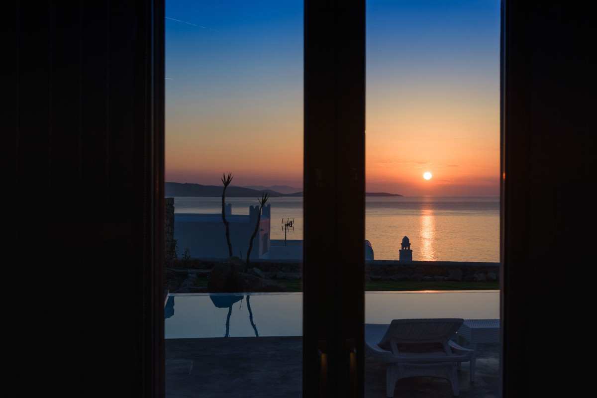 Cycladic Breeze Villa with Private Pool
