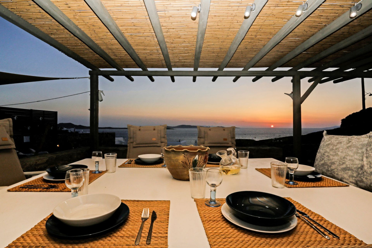 Cycladic Breeze Villa with Private Pool