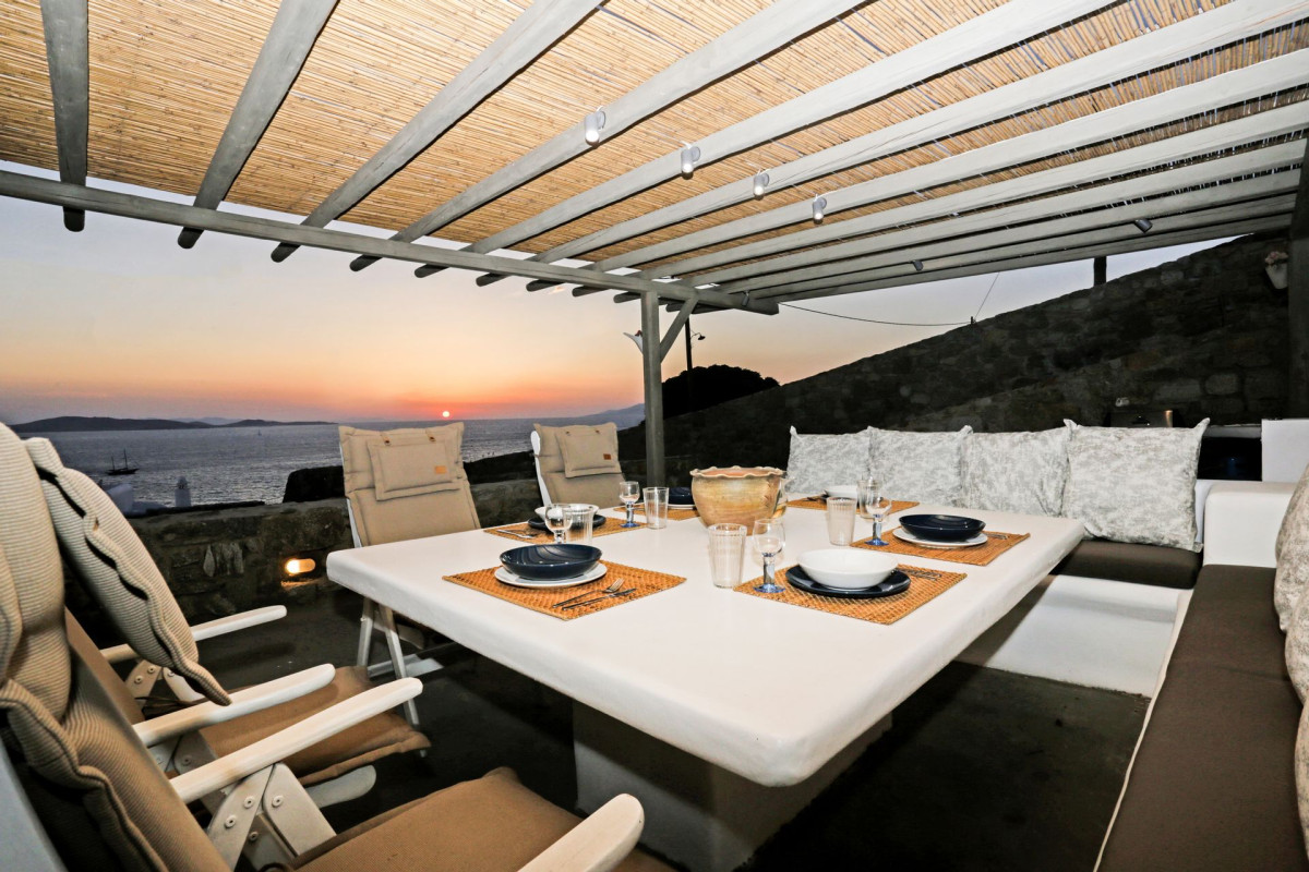 Cycladic Breeze Villa with Private Pool