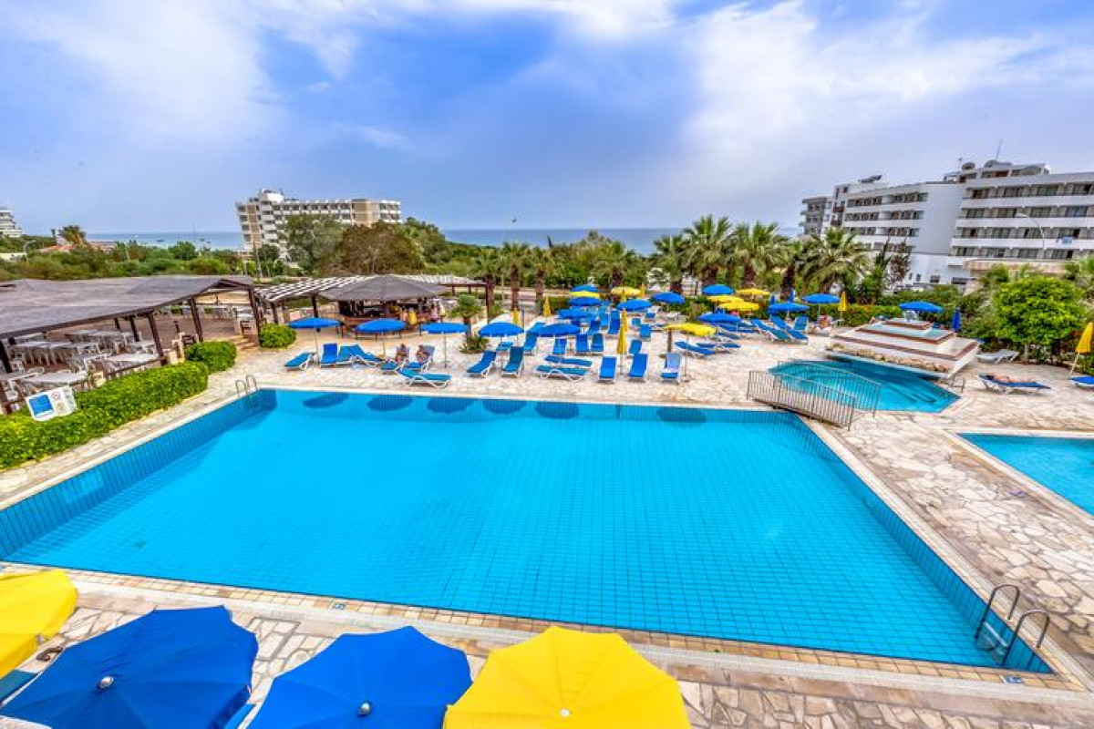 CYPROTEL FLORIDA HOTEL