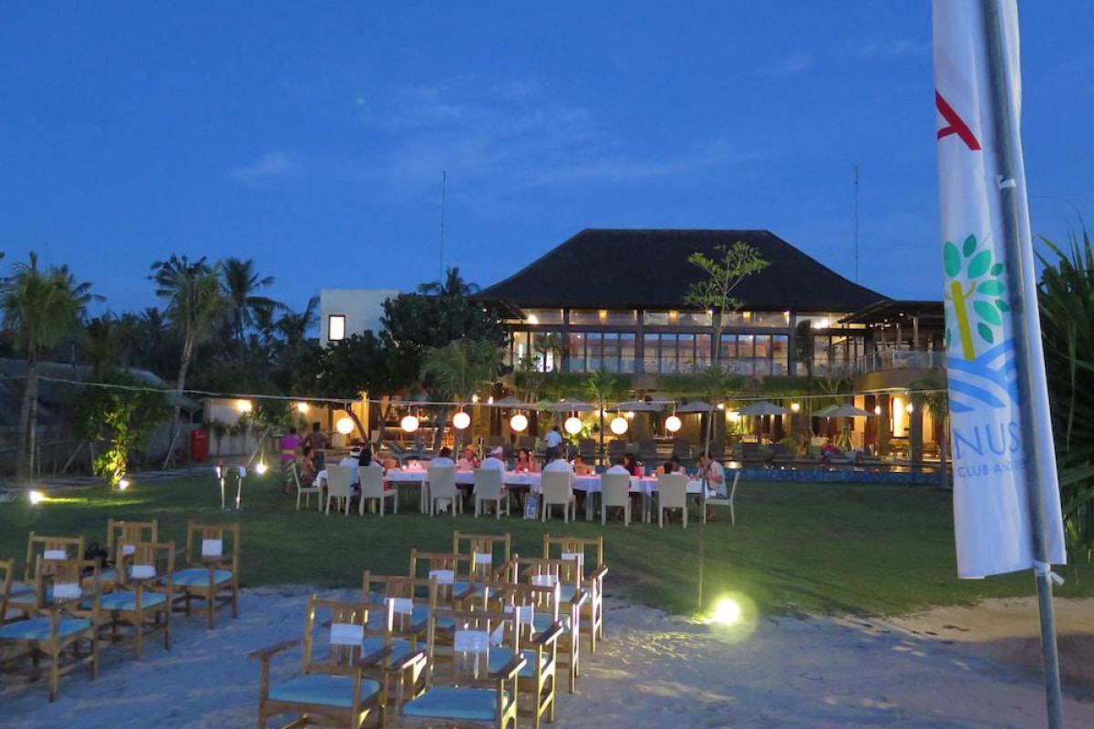 d' Nusa Beach Club and Resort