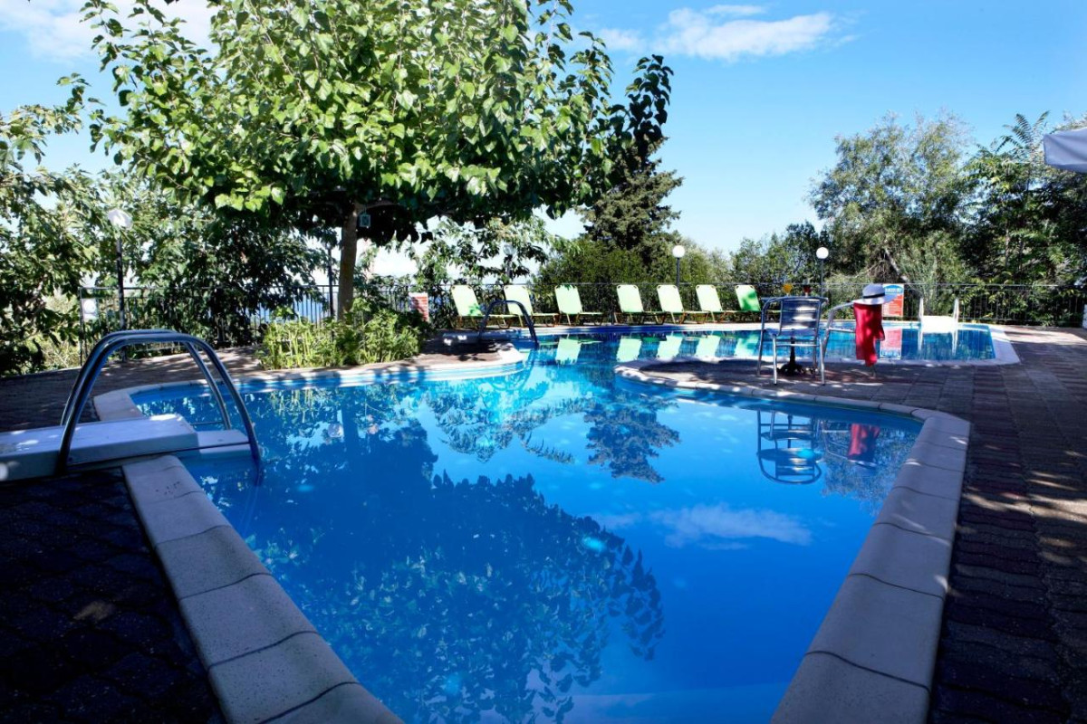 Dafnoudi Hotel
