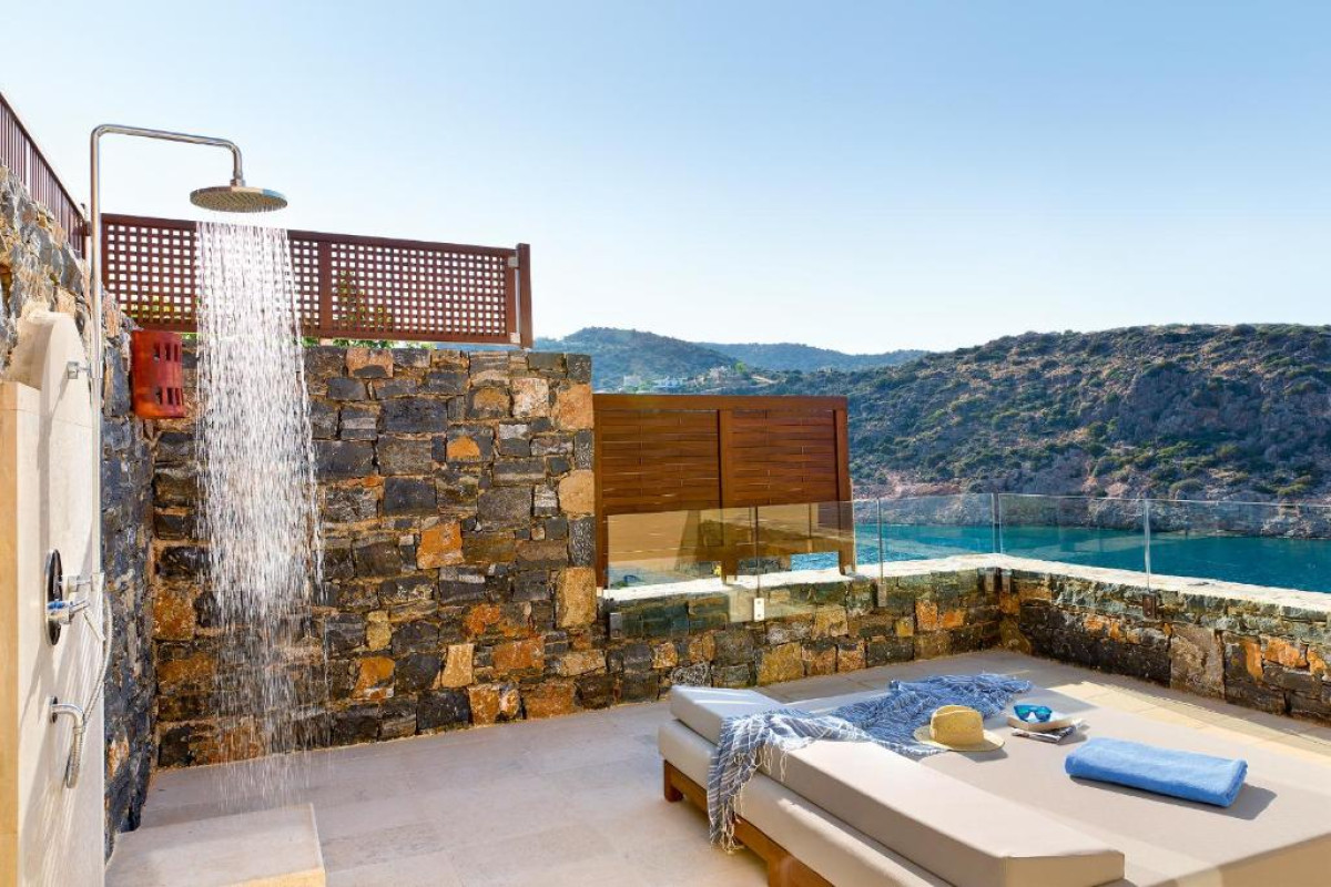 Daios Cove