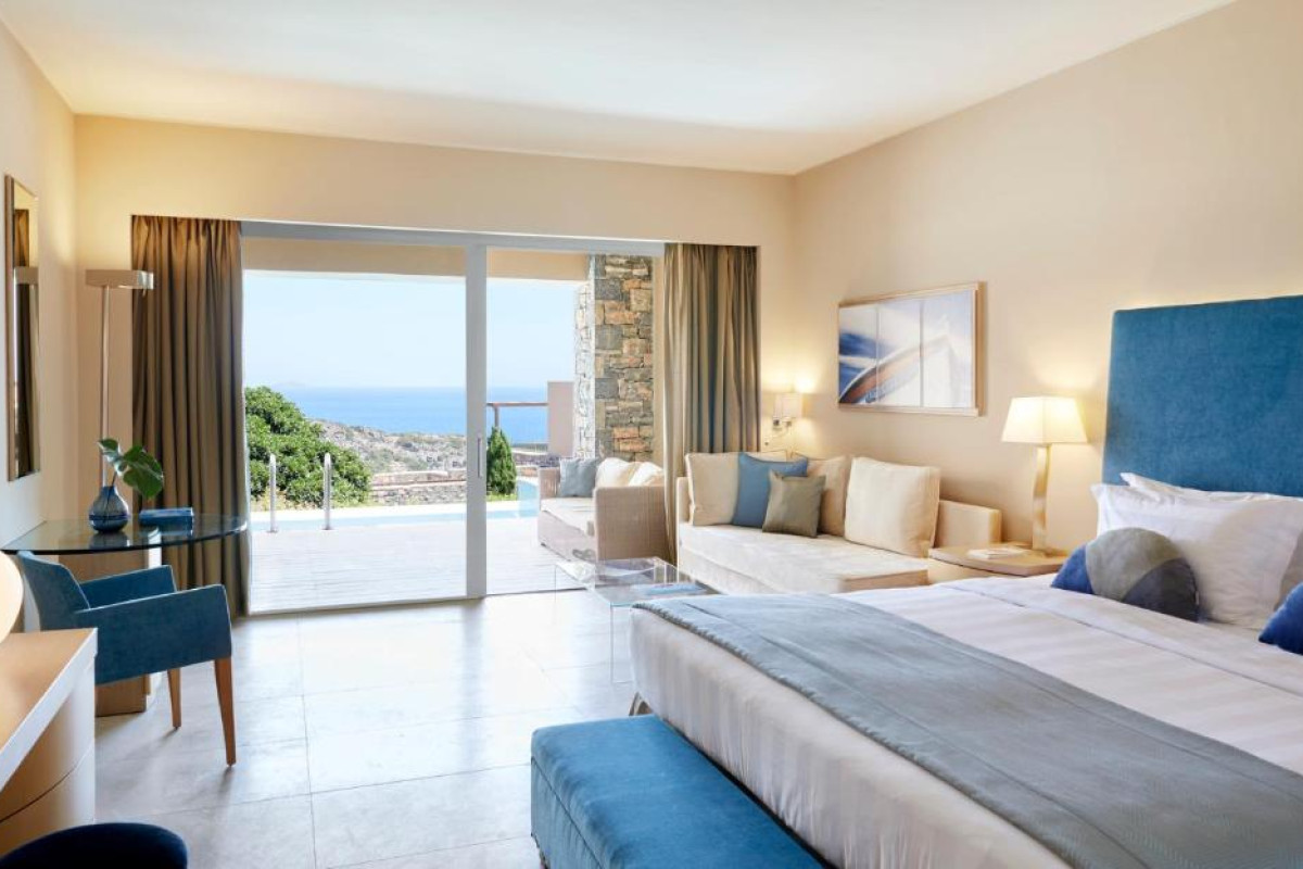 Daios Cove