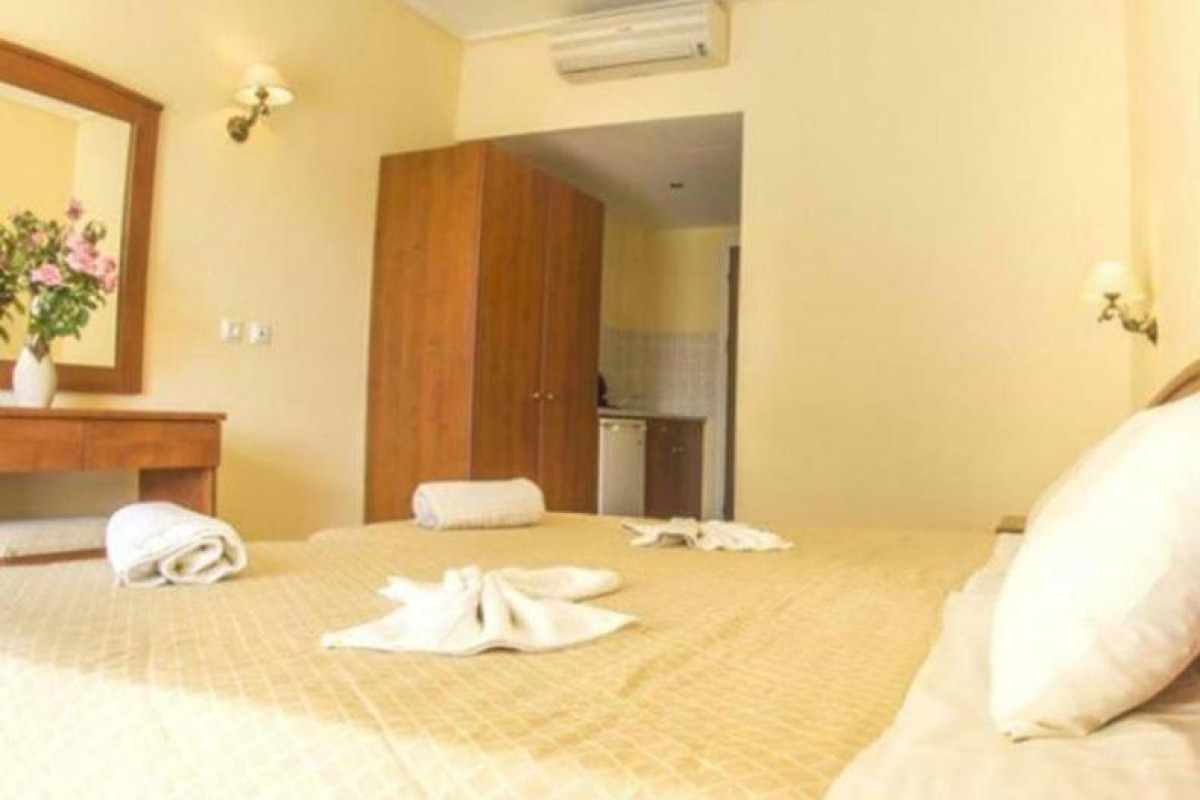 DAISY HOTEL
