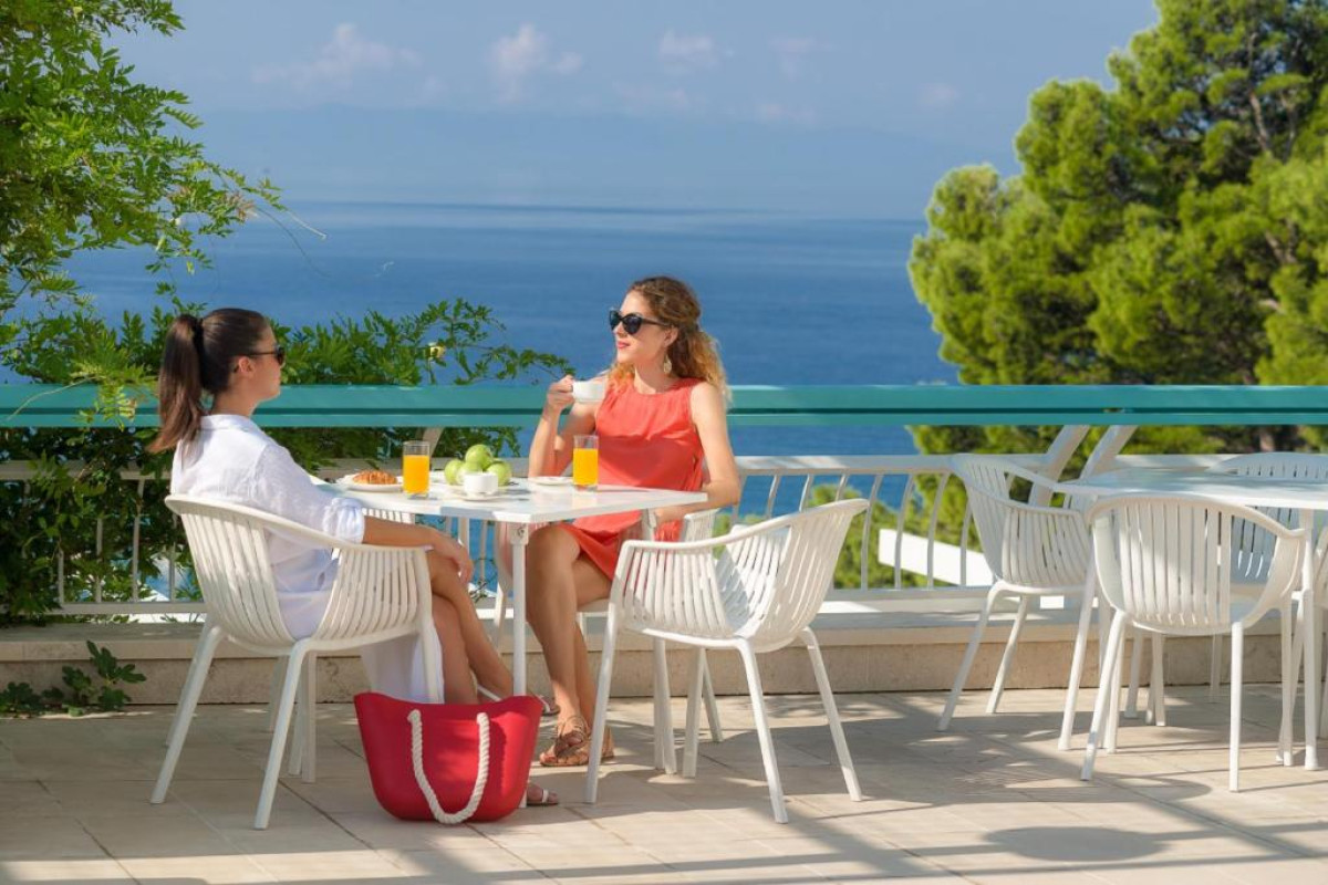 Dalmacija Sunny Hotel by Valamar
