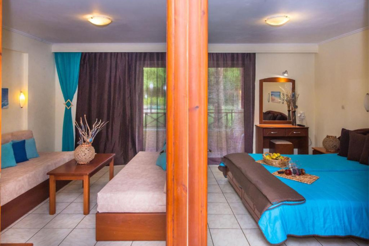 Damia Hotel