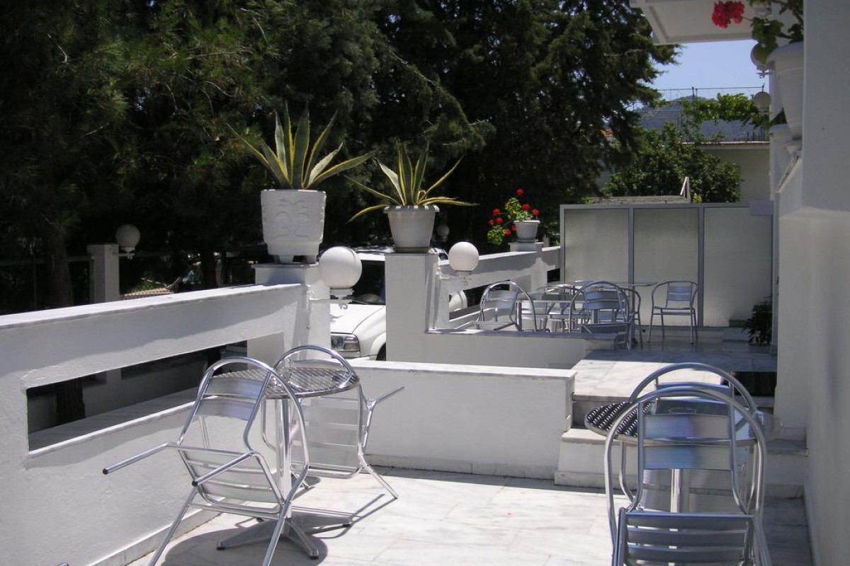 Danae Hotel