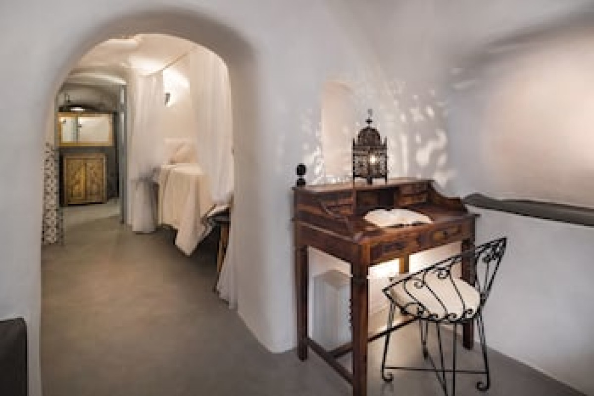 Dandy Cave Villa
