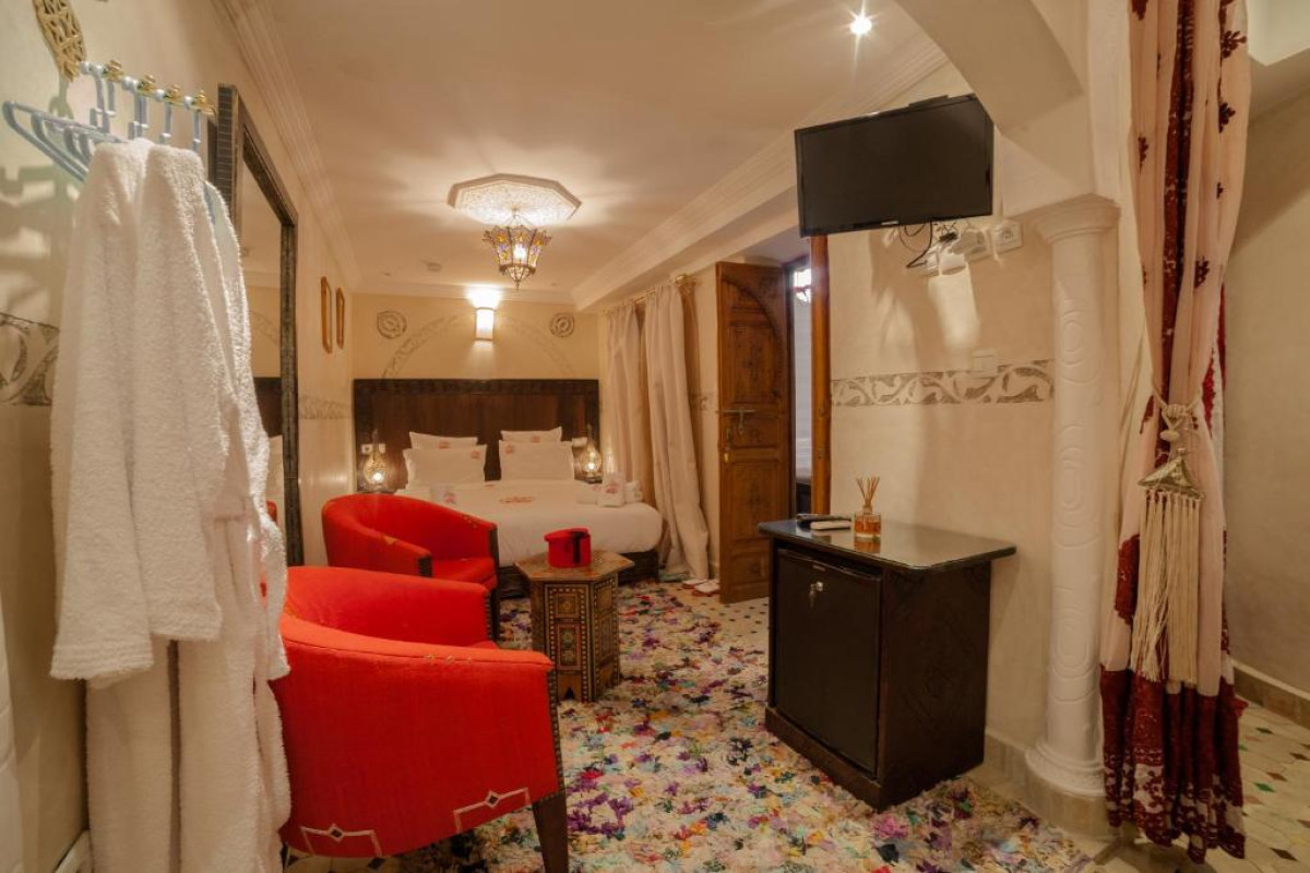 Hotel Dar Ikalimo