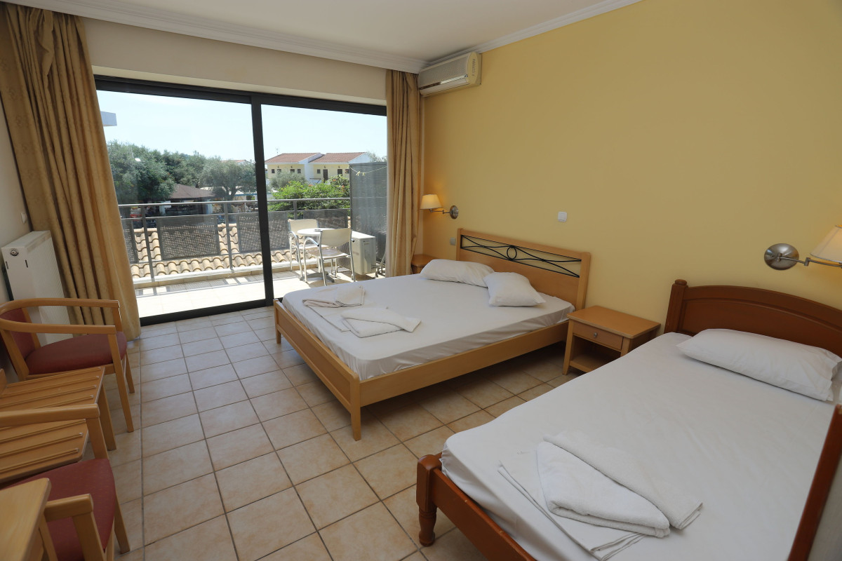 Dassia Holiday Club