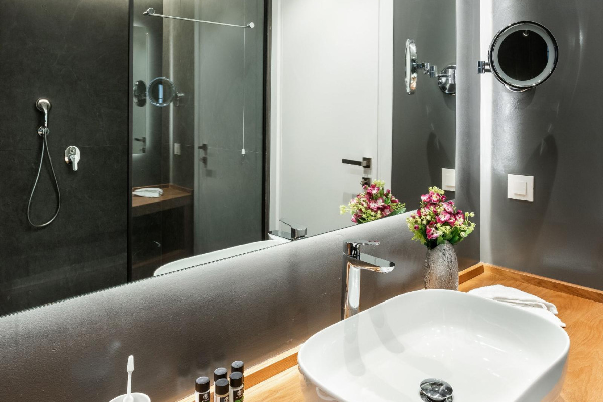 Days City Suites