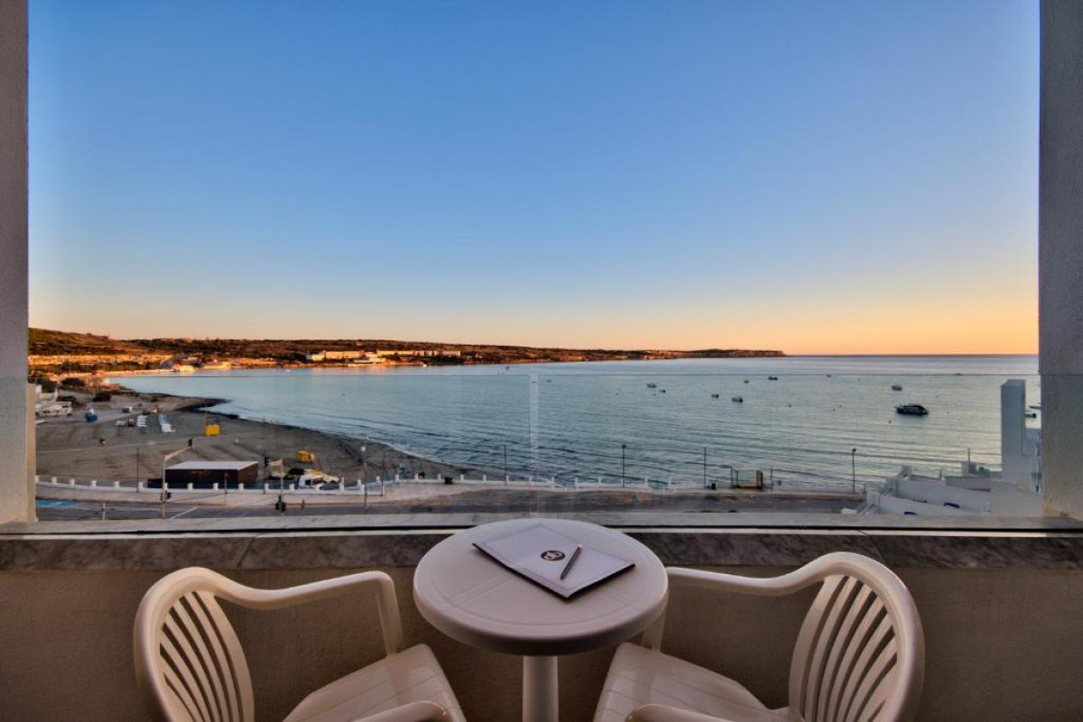 Hotel db Seabank Resort and Spa