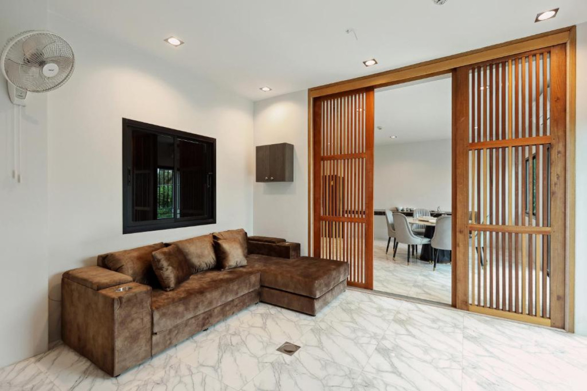 De Piraya residence