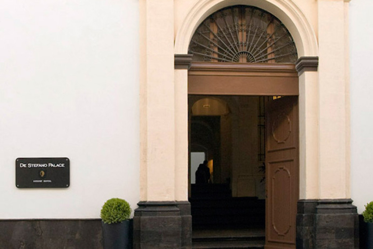 DE STEFANO PALACE LUXURY HOTEL