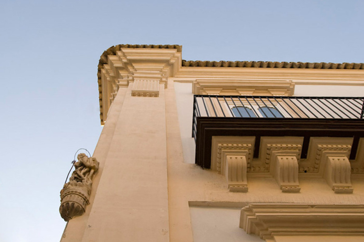 DE STEFANO PALACE LUXURY HOTEL