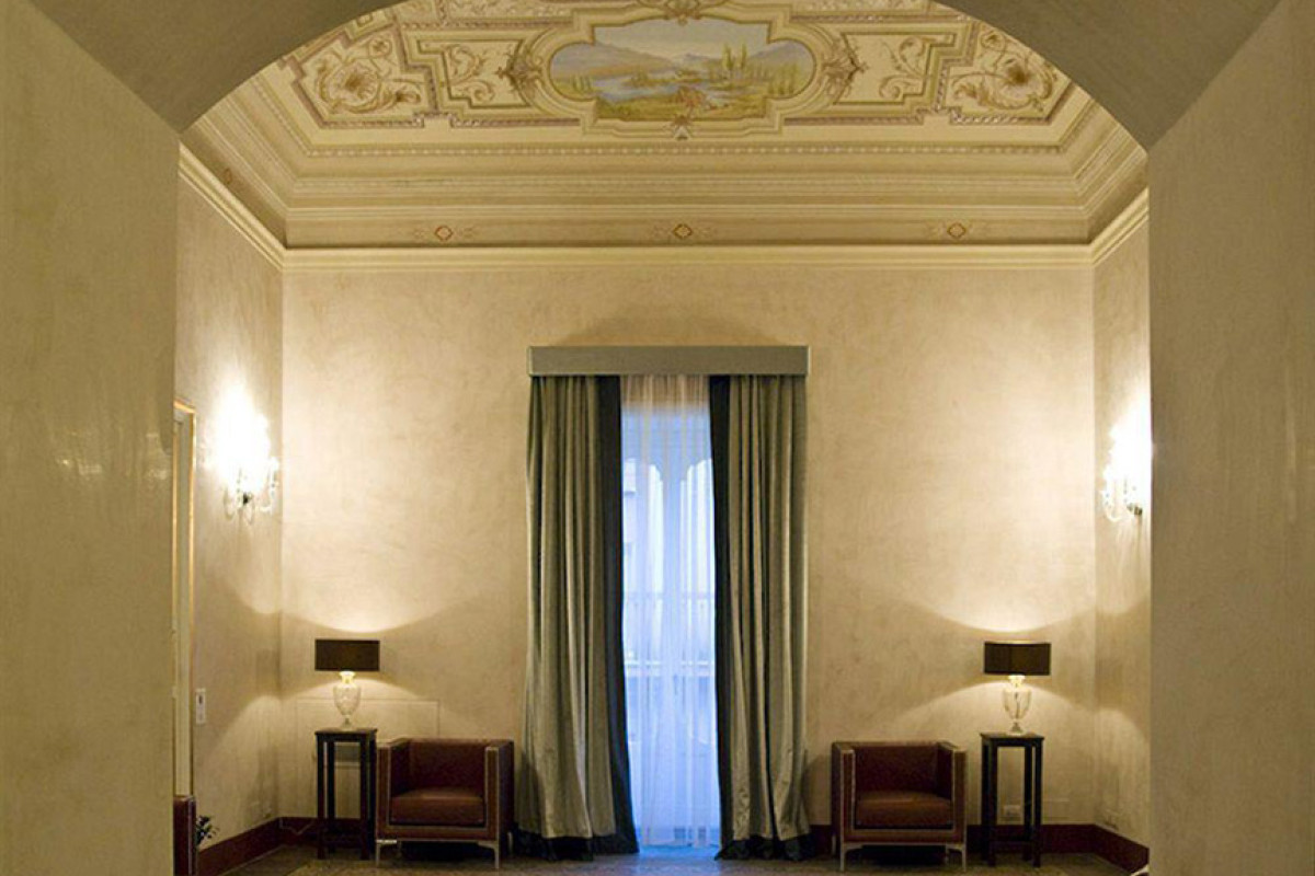 DE STEFANO PALACE LUXURY HOTEL