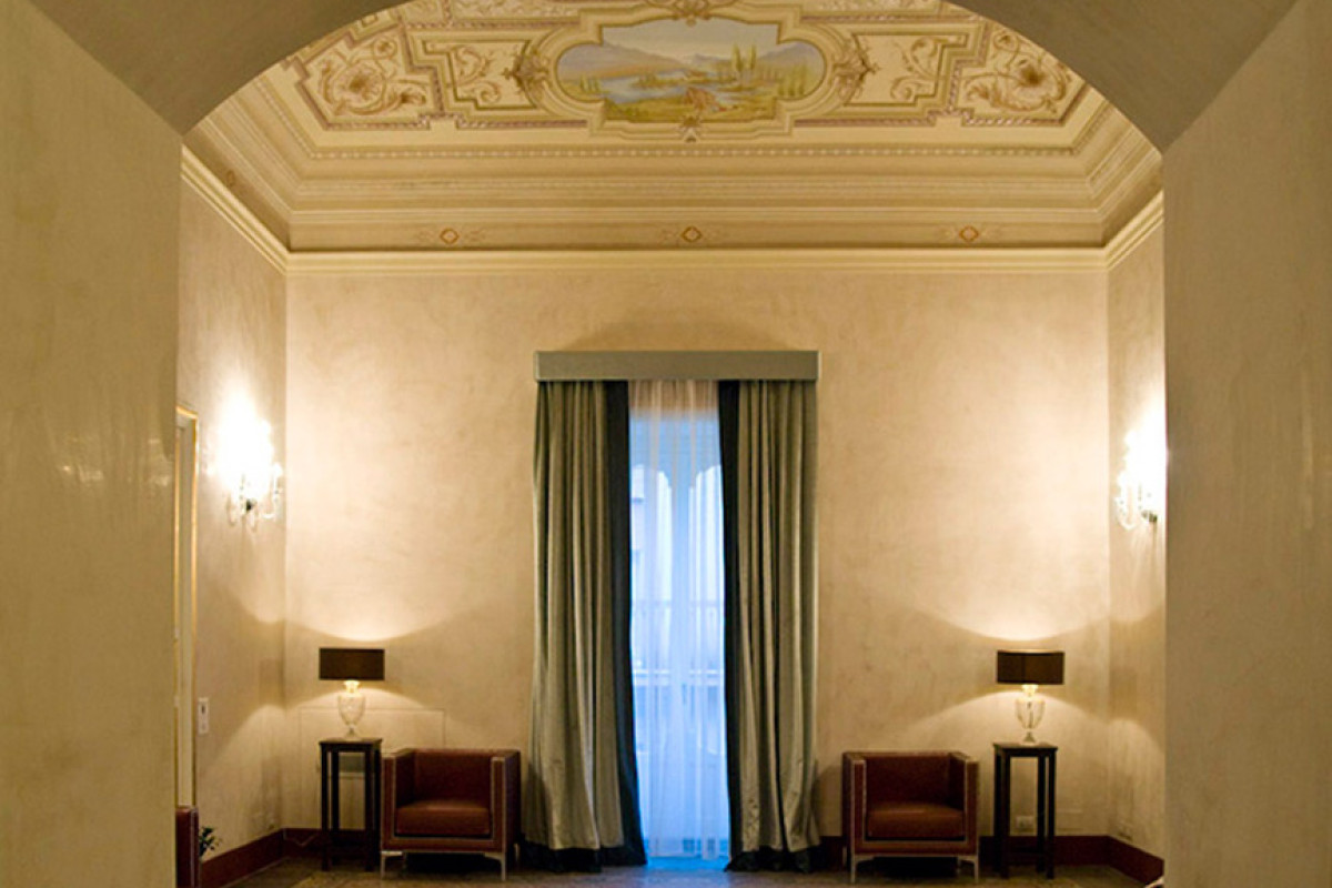 DE STEFANO PALACE LUXURY HOTEL