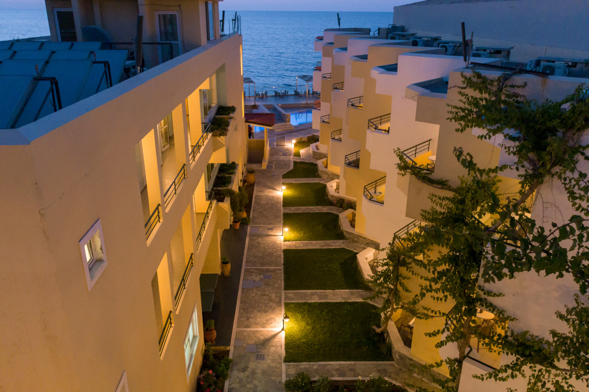 DEDALOS BEACH