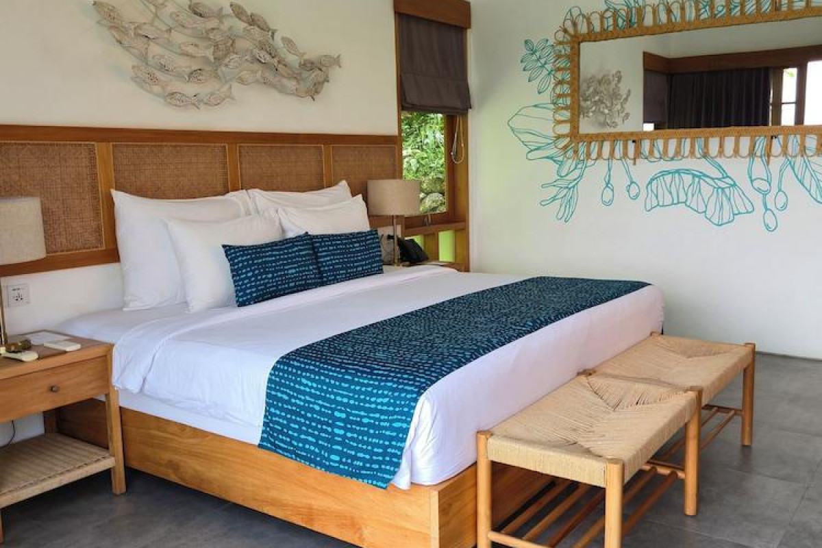 Deep Roots Dive & Yoga Resort