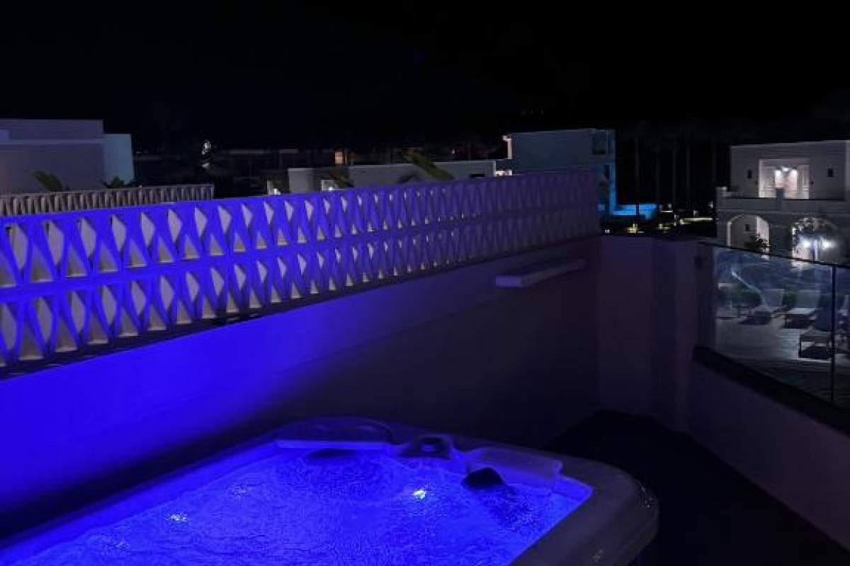 Delfina Tropic Beach