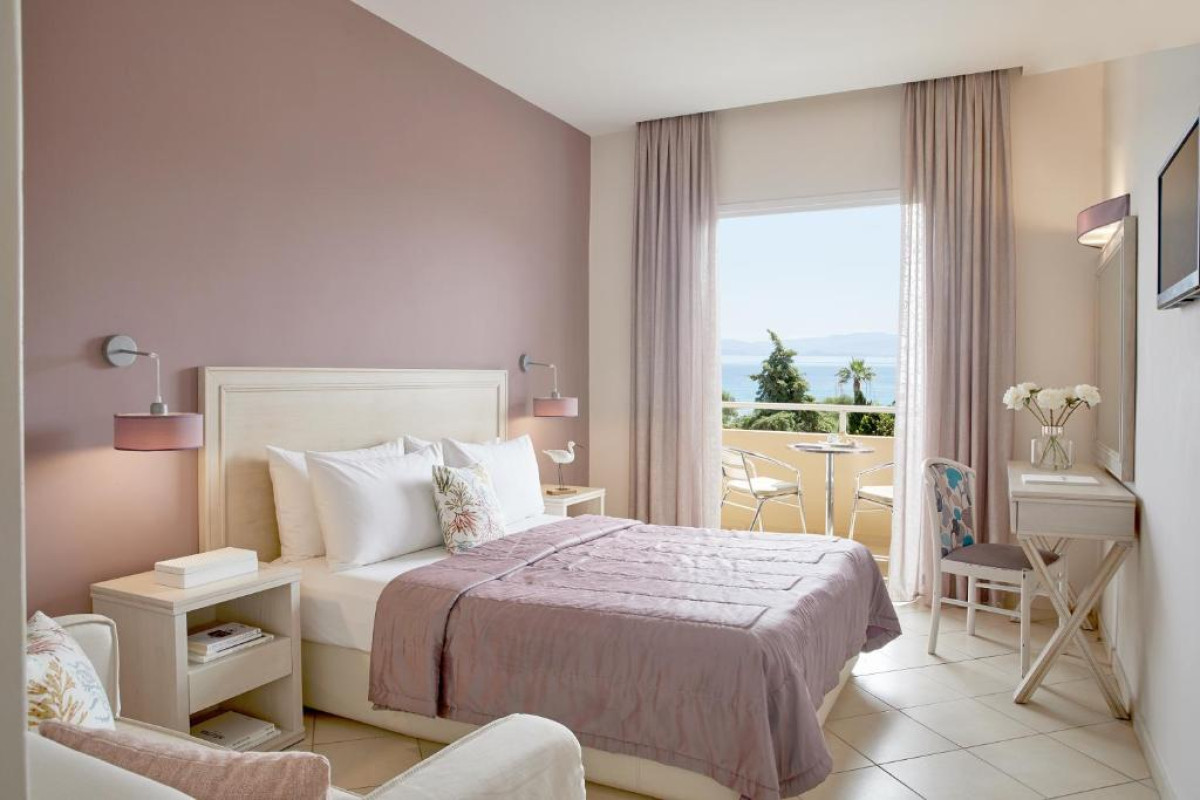 DELFINIA HOTEL - MORAITIKA