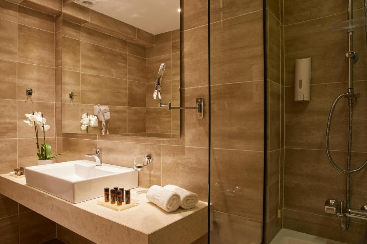 DELFINIA HOTEL - MORAITIKA