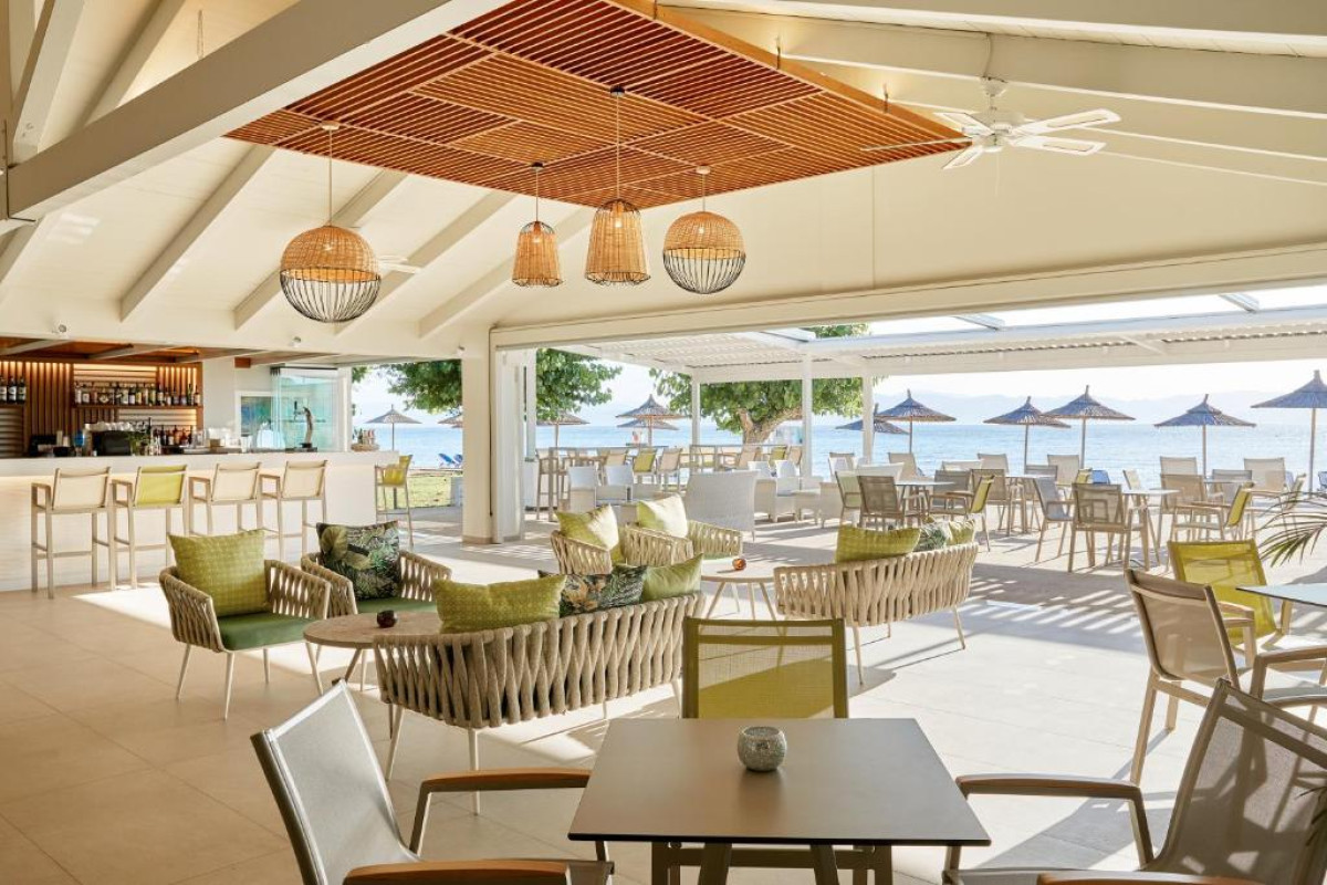 DELFINIA HOTEL - MORAITIKA