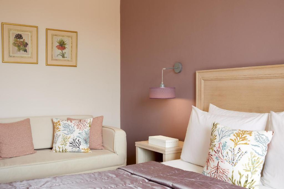 DELFINIA HOTEL - MORAITIKA