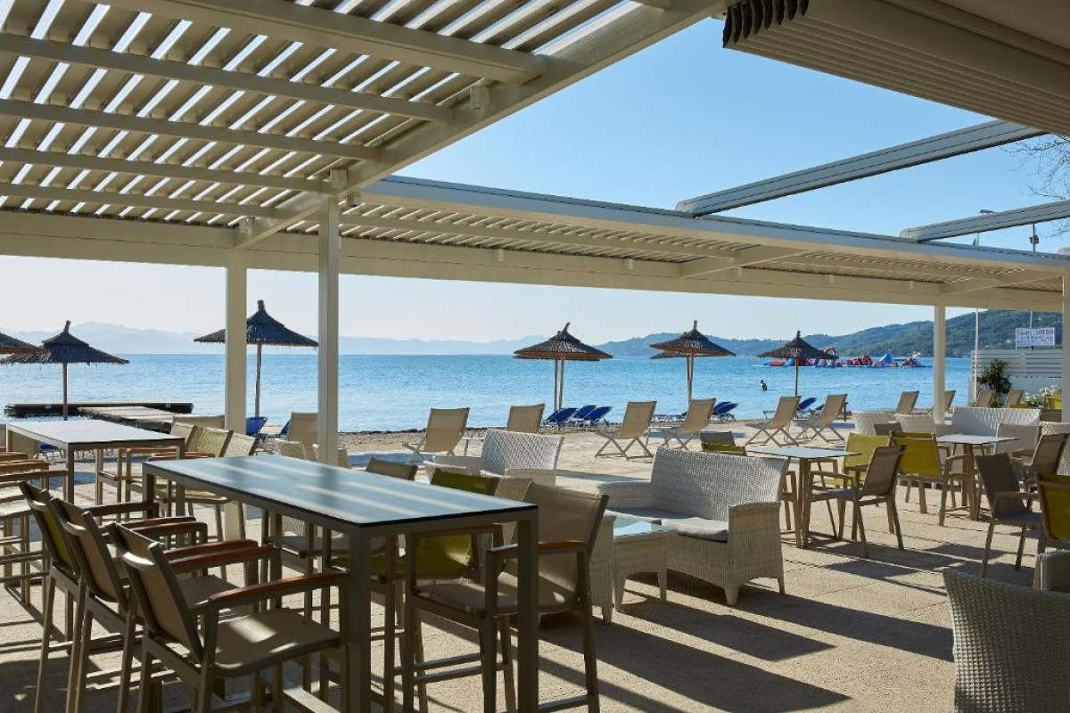 DELFINIA HOTEL - MORAITIKA