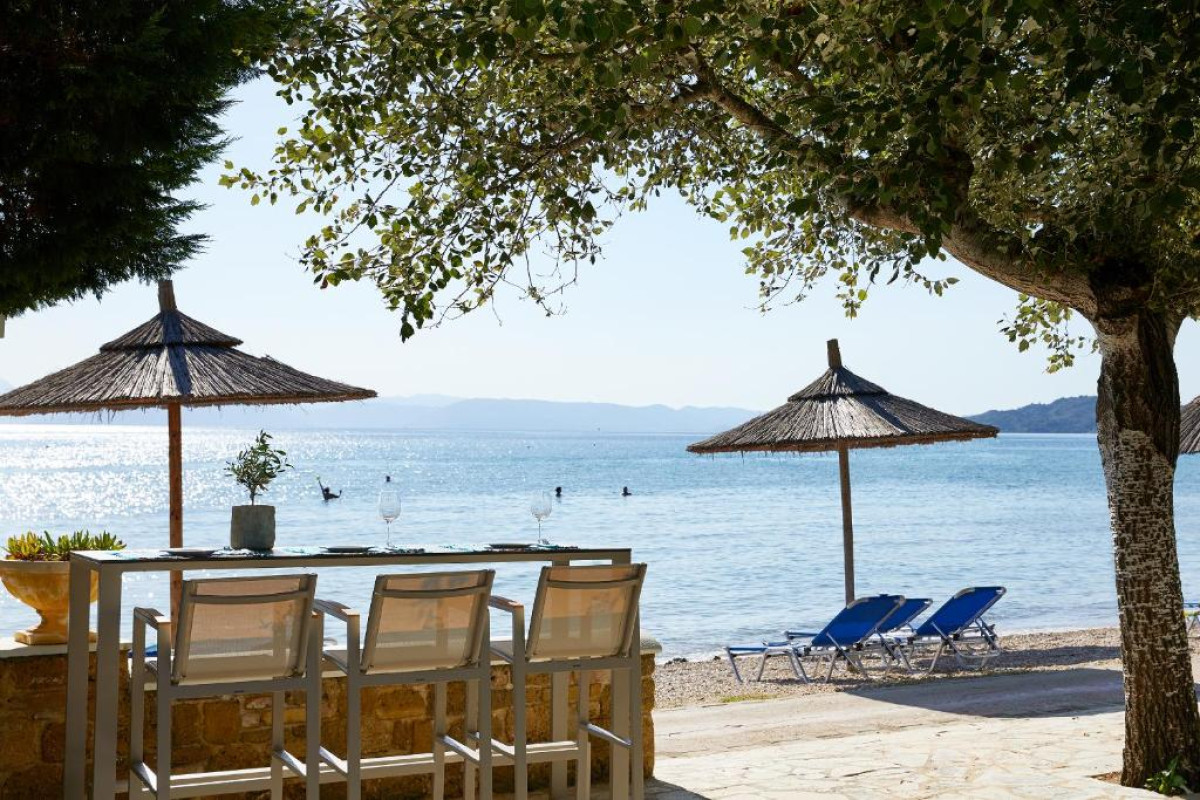 DELFINIA HOTEL - MORAITIKA