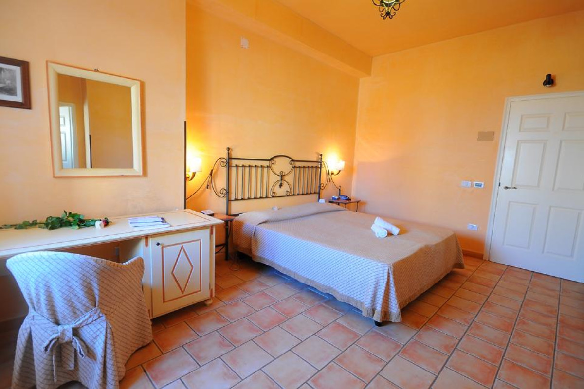 Delfino Beach Hotel