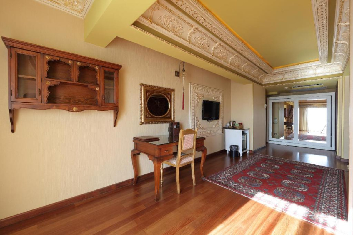 DELUXE GOLDEN HORN SULTANAHMET HOTEL