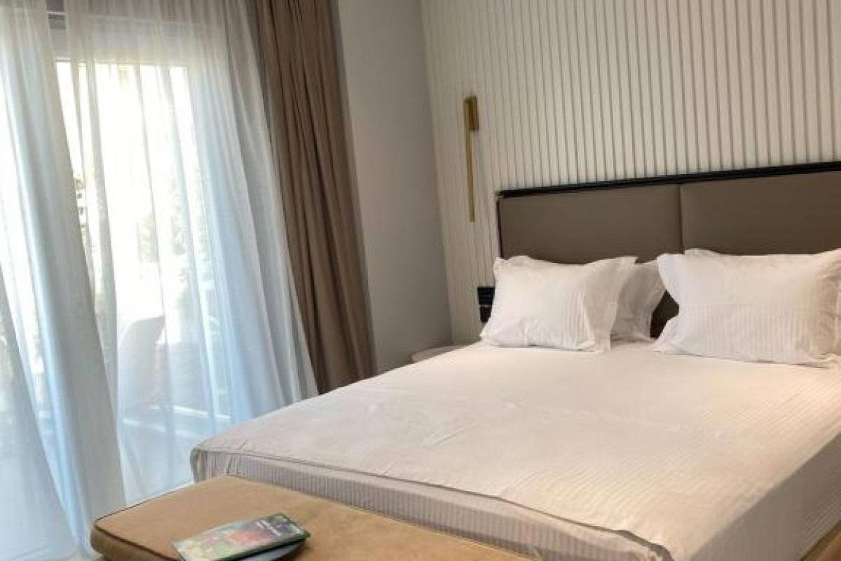 Hotel Demi