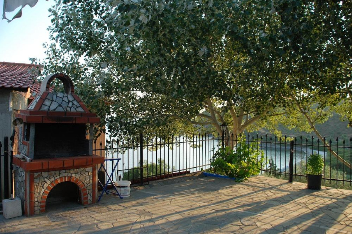 Demi Studios
