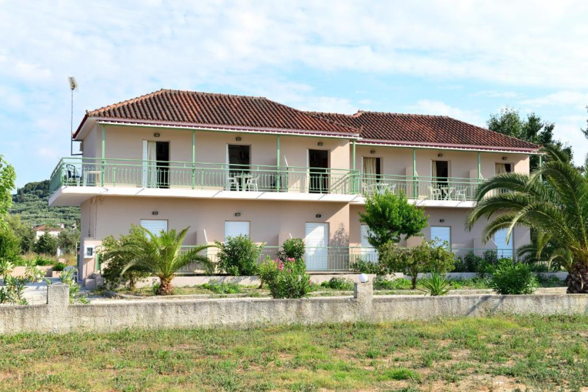 Dennis Studios Alykanas
