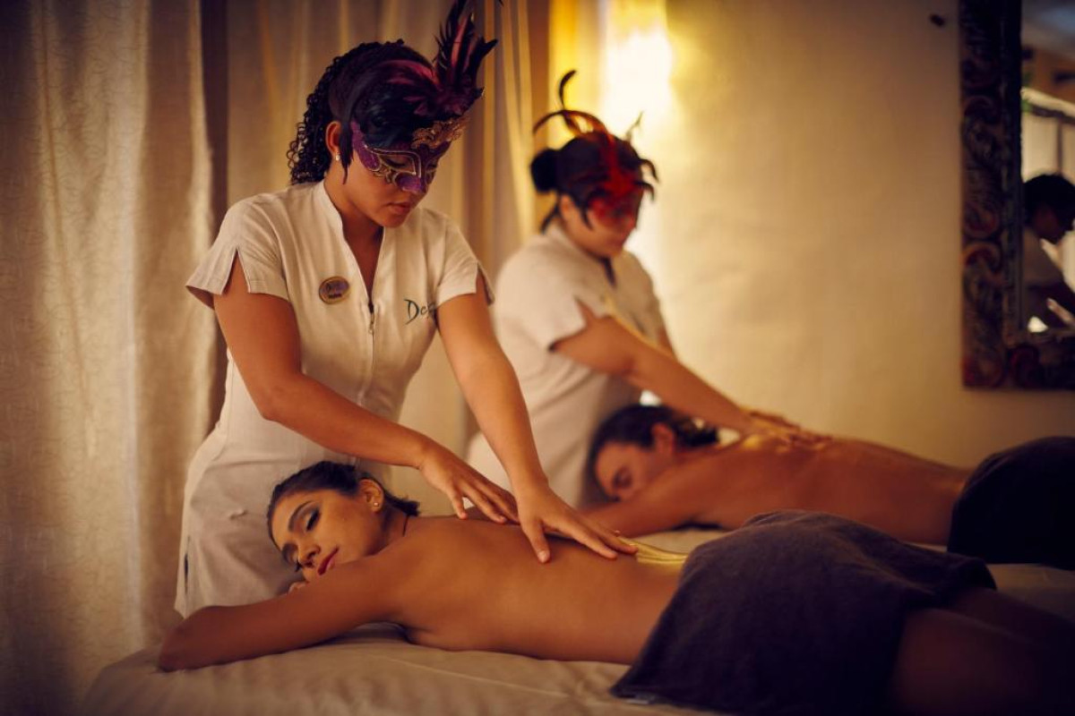 Desire Riviera Maya Pearl Resort