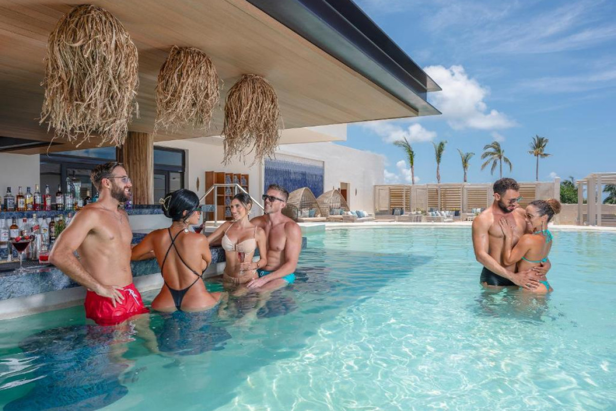 Desire Riviera Maya Resort