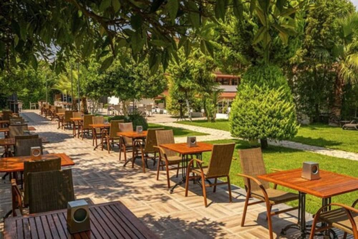 DG ROSE RESORT