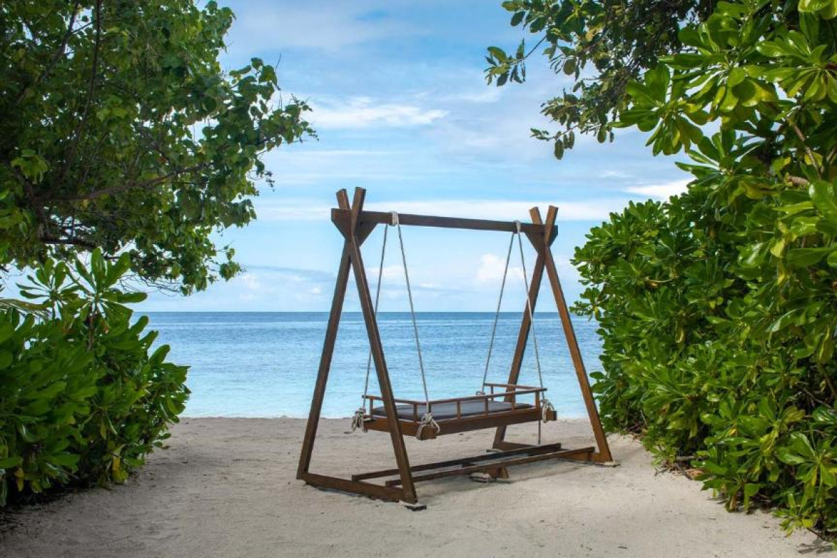 Dhawa Ihuru Resort