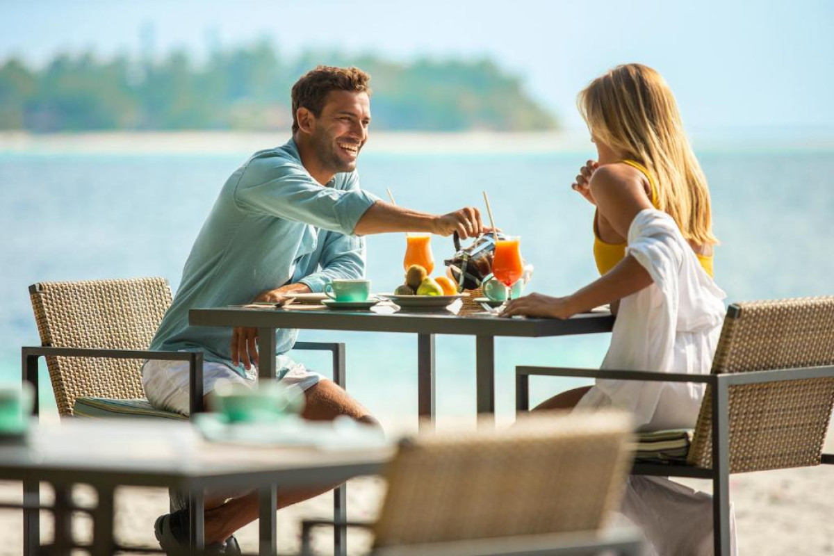 Dhawa Ihuru Resort