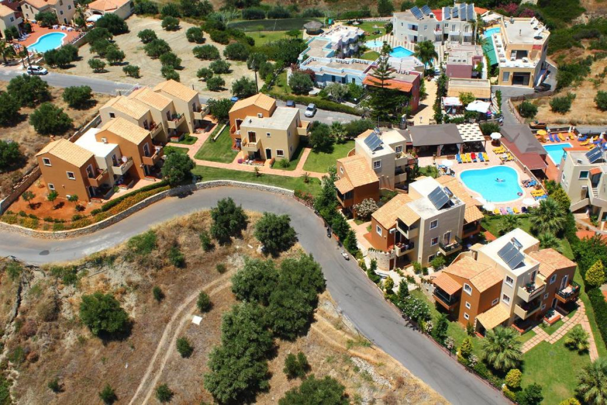 Dia Apartments