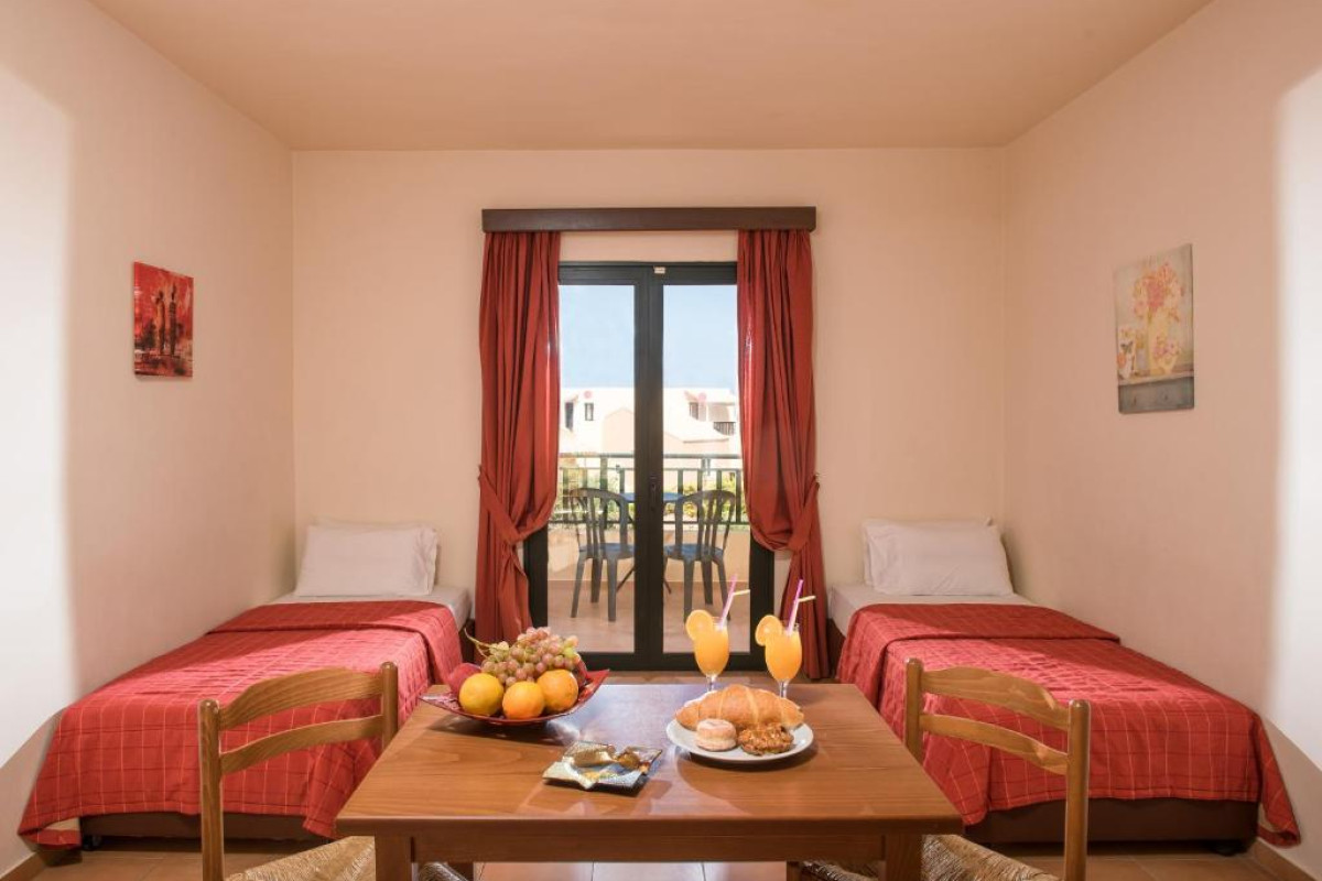 Dia Apartments