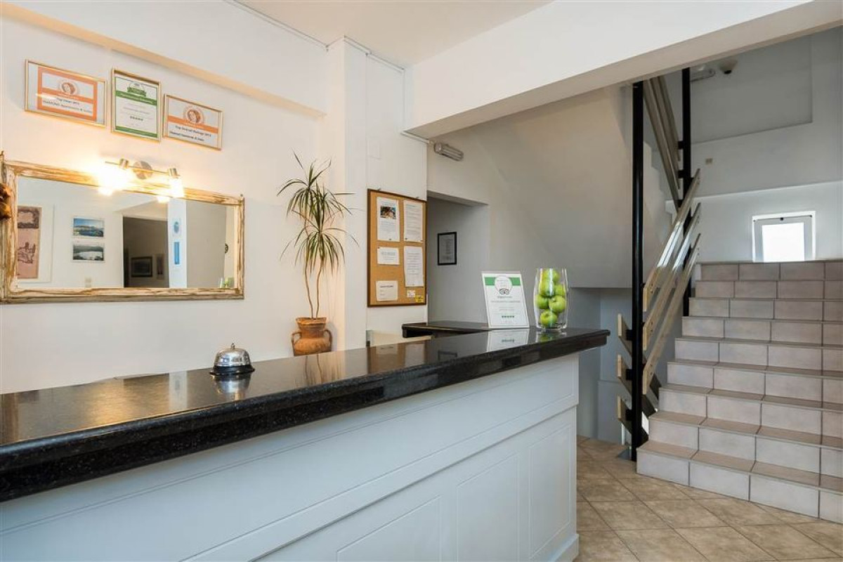 Diamond Apts & Suites