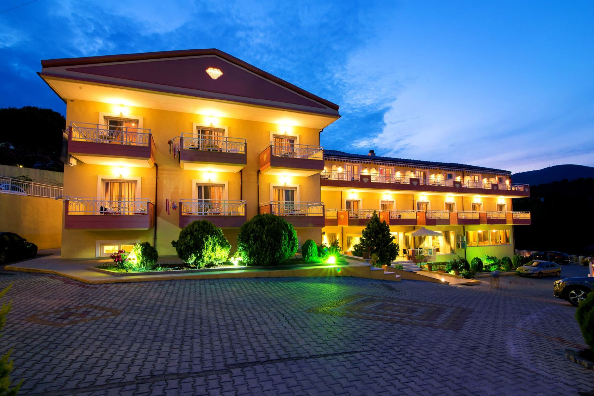Diamond Hotel