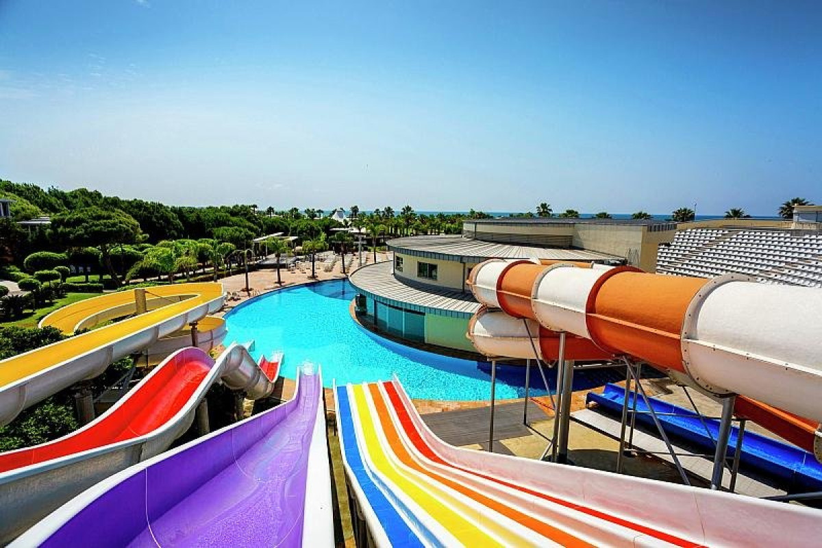 Calista Luxury Resort