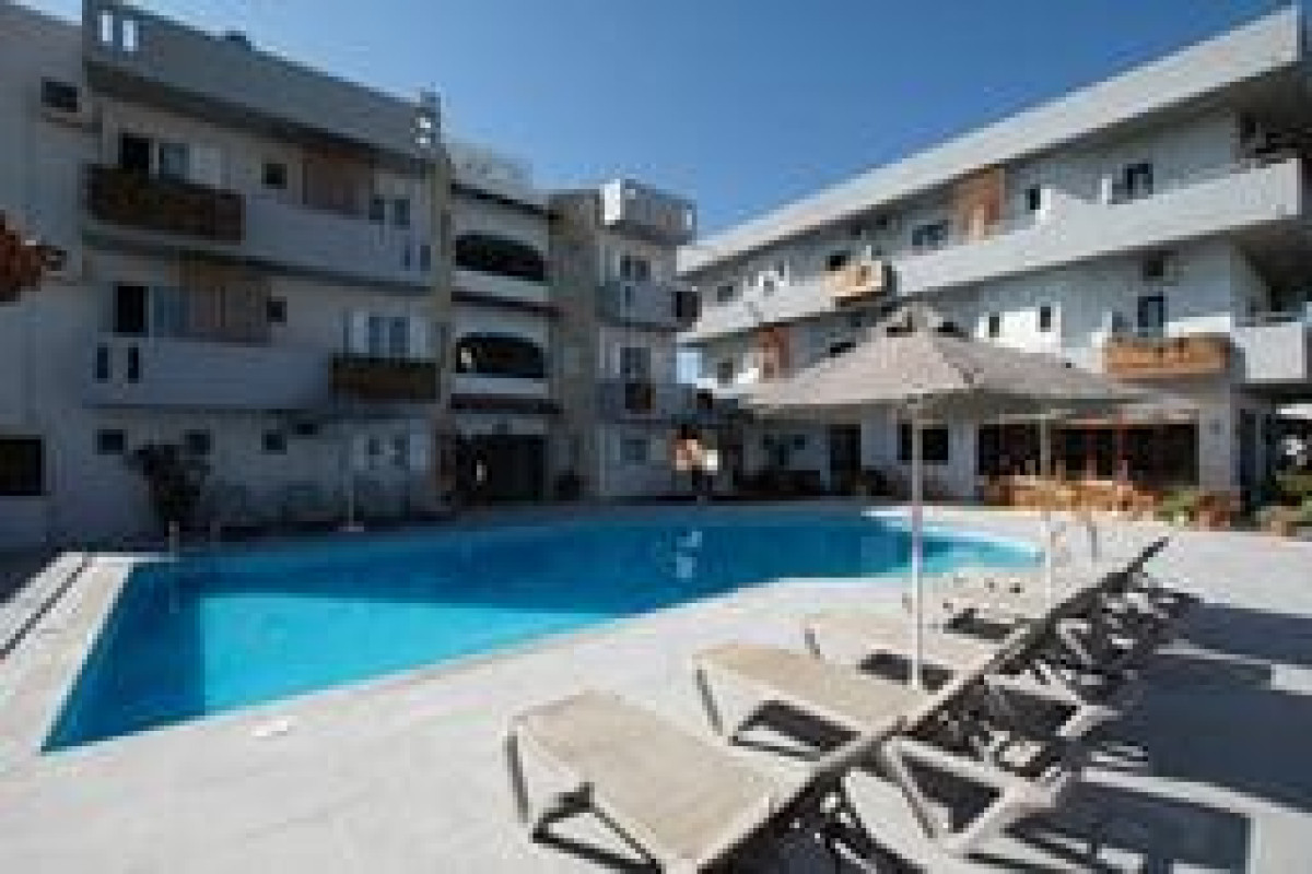 Dimitra Hotel & Apartments