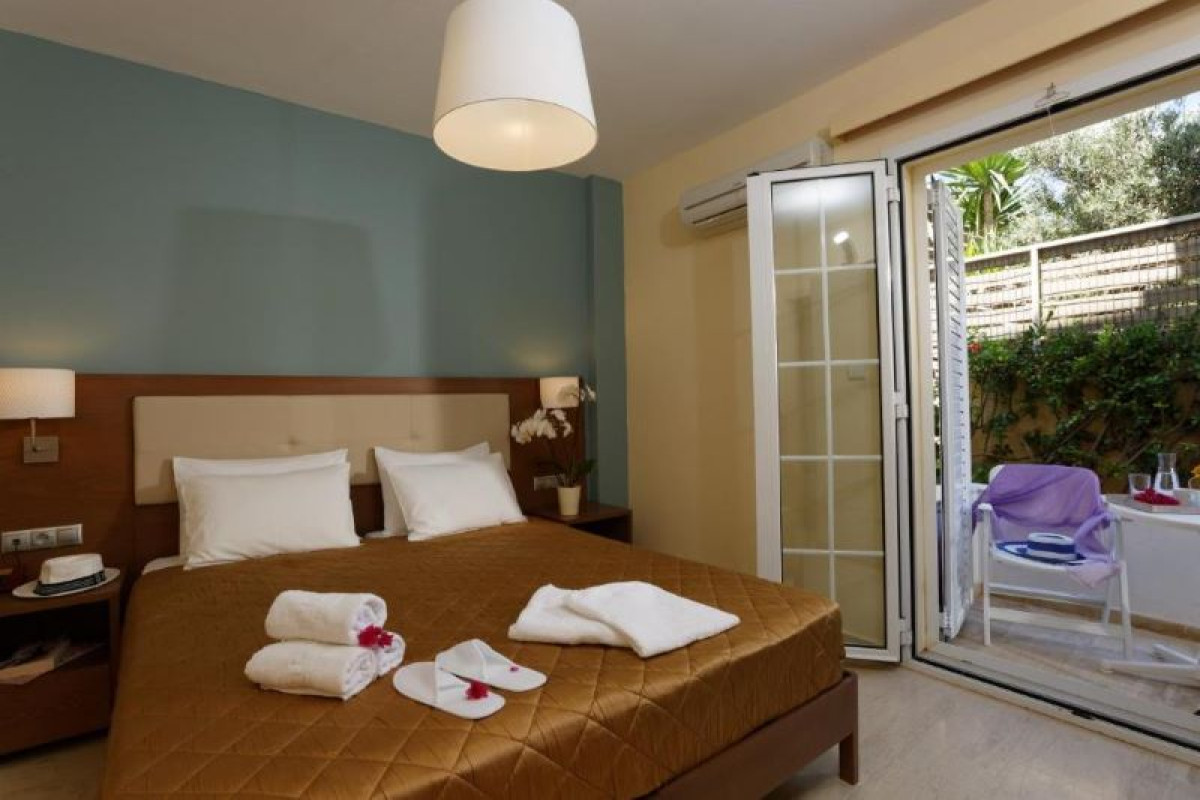 DIMITRA HOTEL & APTS