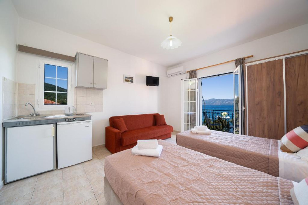 Dimitris Studios