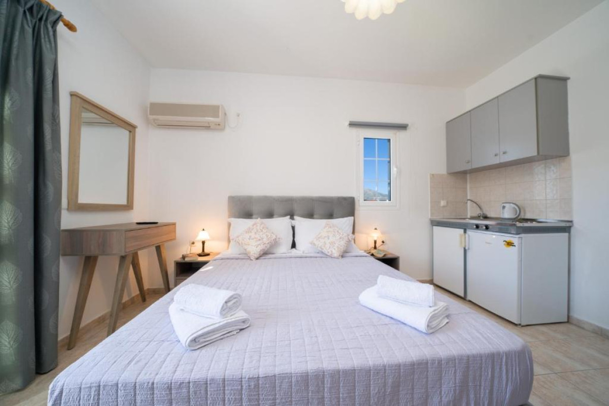 Dimitris Studios